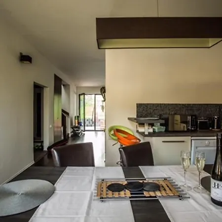 Dovolenkovy Dom - Kompas Apartman Paucsinalehota