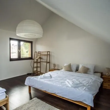 Apartman Dovolenkovy Dom - Kompas Paucsinalehota