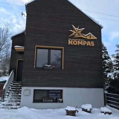 Dovolenkovy Dom - Kompas Apartman
